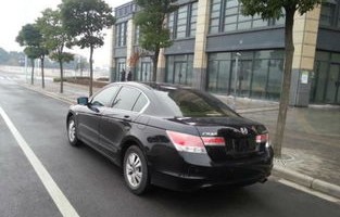 本田雅阁2021款报价及图片(本田雅阁2012款报价及图片)