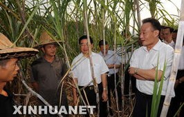 深切缅怀吴邦国同志