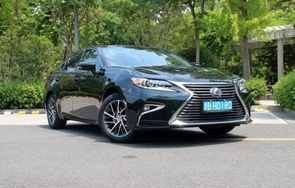 雷克萨斯轿车哪款好(雷克萨斯轿车哪款好看)