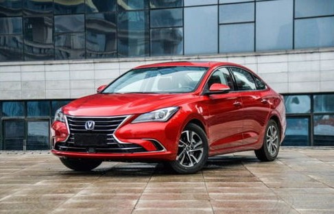 长安逸动xt两厢(长安逸动xt两厢蓝牙怎么连接)