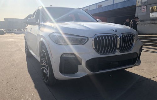 国产宝马x5大概多少钱(国产宝马x5多少钱2022款落地价)