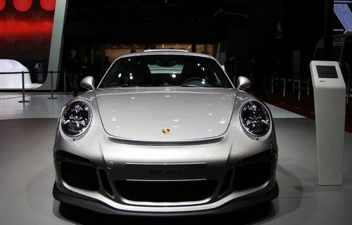 保时捷新能源车型(保时捷新能源车型及价格及图片)