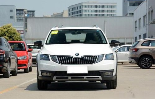 明锐和谁一个档次(与明锐sh谁好)