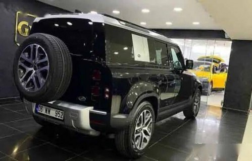 保时捷卡宴2022款效果图(保时捷卡宴2022款图片)