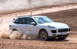 卡宴2020款报价及图片(卡宴2020款报价及图片汽车之家)