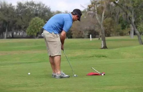 高尔夫算不算穷人开的(高尔夫是有钱人)