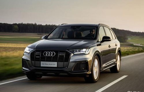 最新款奥迪q7(最新款奥迪q7什么时候上市)