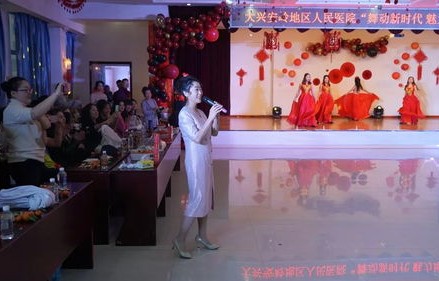 短剧白灯医馆的魅力与深度