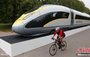 高铁破例临停，一刻钟的救援行动