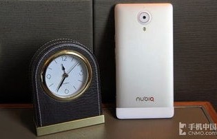 中兴红牛手机，科技与时尚的完美结合