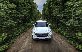 一汽奔腾t33(一汽奔腾t33质量好不好)