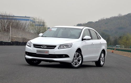 奇瑞艾瑞泽5plus(奇瑞艾瑞泽5plus钥匙怎么换电池)