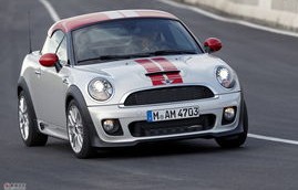 奔驰迷你mini新款女士(奔驰mini新款女士多少钱)