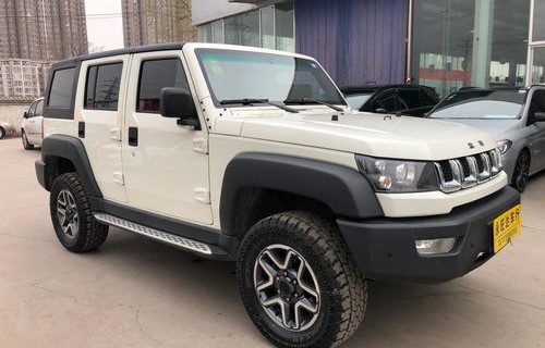 北汽bj40报价及图片(北汽bj40报价及图片报价2021)