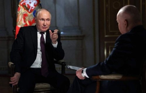 普京首次回应朝鲜派兵援俄事件，国际关系与地区稳定的深度解析