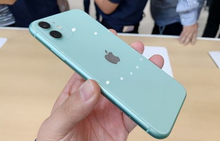 iphone哪个性价比高(苹果哪个性价比)