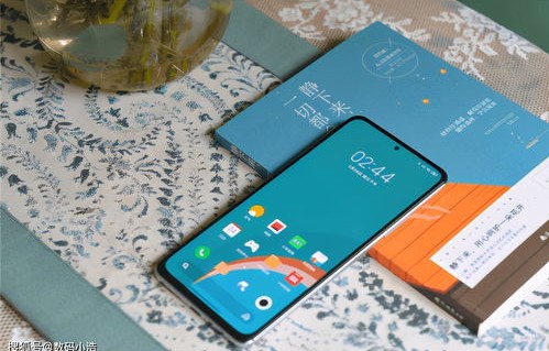 小米SU7 Ultra预售揭晓，81.49万元的科技巅峰之作