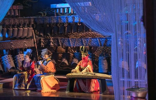 短剧神主殿——跨越80集的奇幻之旅