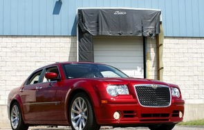 300c克莱斯勒多少钱(克莱斯勒300c当年落地价格)