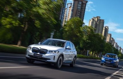 宝马x3系2024新款价格(宝马x3系2024新款价格电动)