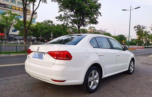 上海大众朗逸2019新款(上海大众朗逸2019新款多少钱)