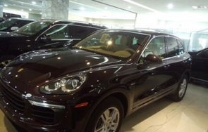 保时捷小卡宴图片(保时捷卡宴图片报价)