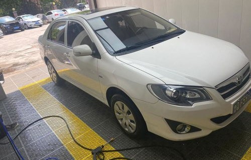 丰田花冠优点和缺点(丰田花冠有什么缺点)