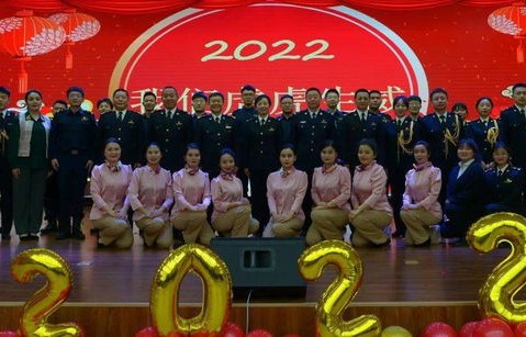 短剧新风尚，镇国天王——百集精彩纷呈，演绎王者归来