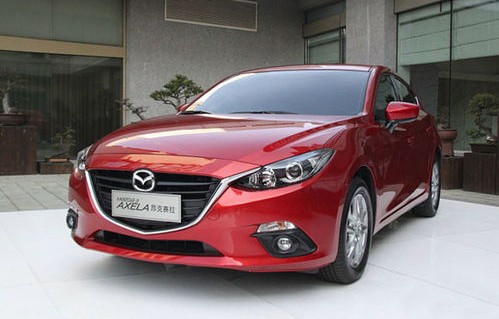 马自达3昂克赛拉降价(马自达3昂克赛拉降价,对老车主有什么交代)