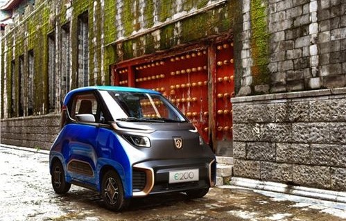 宝骏e200(宝骏e200多少钱一台)