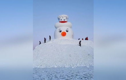 哈尔滨大雪人背后的故事，原来是挖出来的