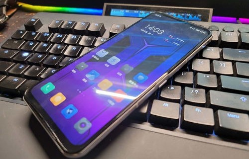 拯救者手机(拯救者手机2pro参数)