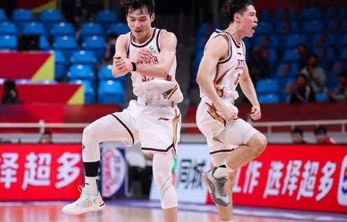 浙江男篮vs广东男篮(浙江男篮大胜广东男篮 视频)