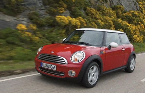 宝马mini敞篷(宝马mini敞篷2024年最新款报价)