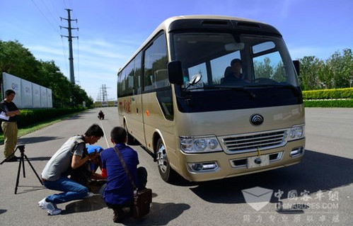 急售19座客车中巴(急售19座客车中巴宇通电动车)