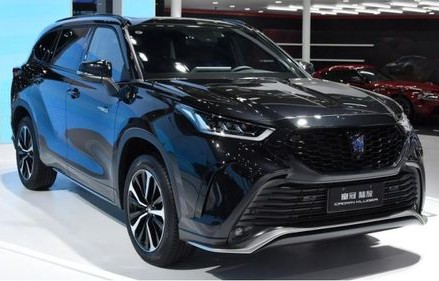 皇冠陆放suv(皇冠陆放suv2023油电混合)