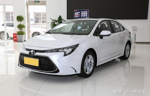 5万丰田小轿车(5万丰田小轿车自动挡图片)