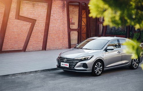 吉利汽车自由舰，乘风破浪，开启智能新纪元