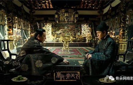 短剧王朝重工，穿越之旅的传奇故事