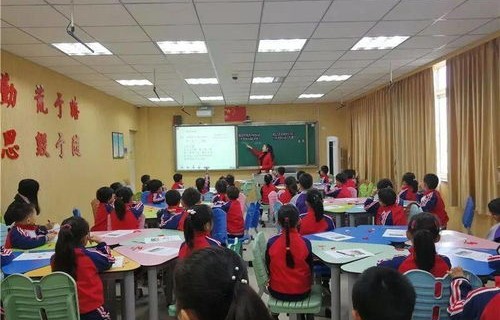 徐艺洋幼师之路，幼师资格证的获得与教育梦想的启航