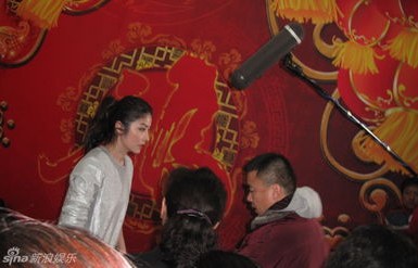 蛇年春晚彩排揭秘，新面孔闪耀央视舞台