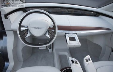 chrysler是什么车(chrysler是什么车的标志)