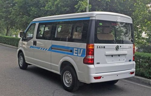 东风小康7座面包车多少钱(东风小康面包车k07s价格)