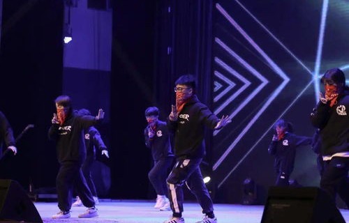 短剧的狂欢，肆意放纵的魅力与挑战——以103集为例