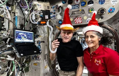 美国宇航员返程再遭波折，返程又又又延期了