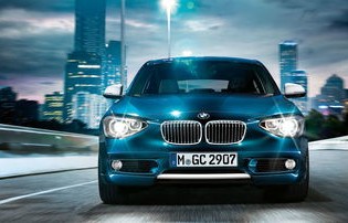 30万左右的宝马车图片大全(30万左右的宝马轿车图片)