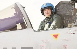 三十而立，机长梦碎，32岁飞行员晋升机长失败当天失联