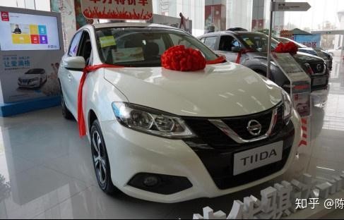 适合女生10万以内的车(适合女生10万以内的车省油)