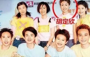 王思聪与女友度假照的背后故事，前任的微妙反应