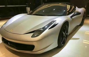 豪车排名前十名车标(豪车排名前十名车标阿尔法)